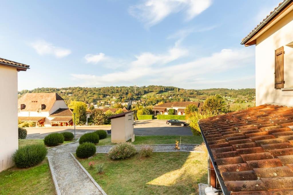 Sarlat, Apptmt T3 Clim Piscine Parking Apartment Sarlat-la-Caneda